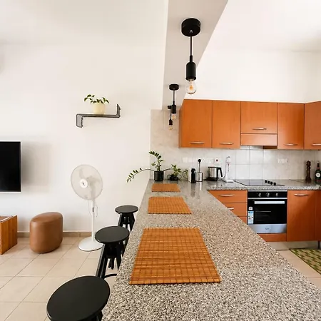 בית נופש Jasmine House Egkomi
