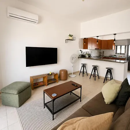 Jasmine House Egkomi בית נופש
